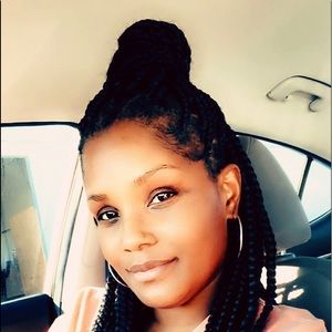 Meet your Posher, Erica